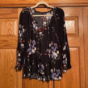 American Eagle blouse, light & flowy